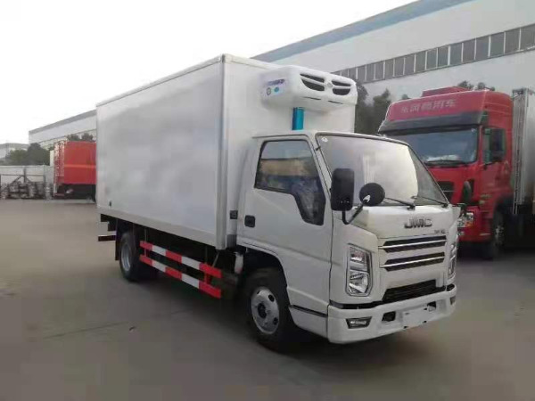 江鈴凱運(yùn)國(guó)六4.2米冷藏車